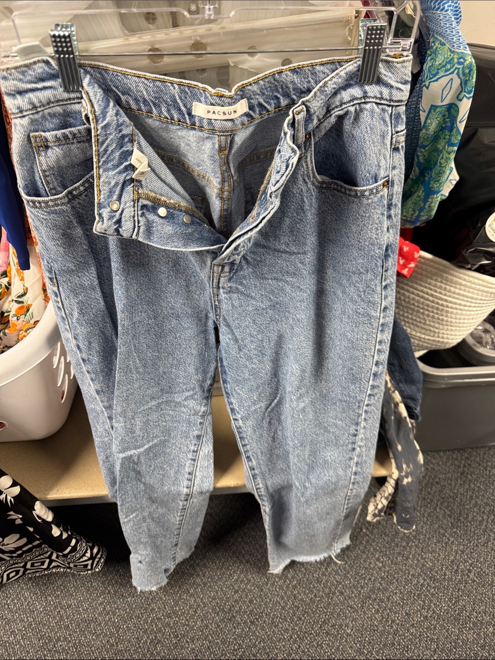 Pacsun high rise straight jeans size 28 // 052414